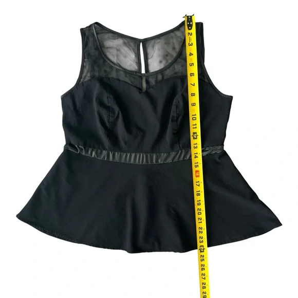 Torrid Peplum Top Womens 1X Black Mesh Polka Dot Sweetheart Gothic Retro Plus - Picture 7 of 10